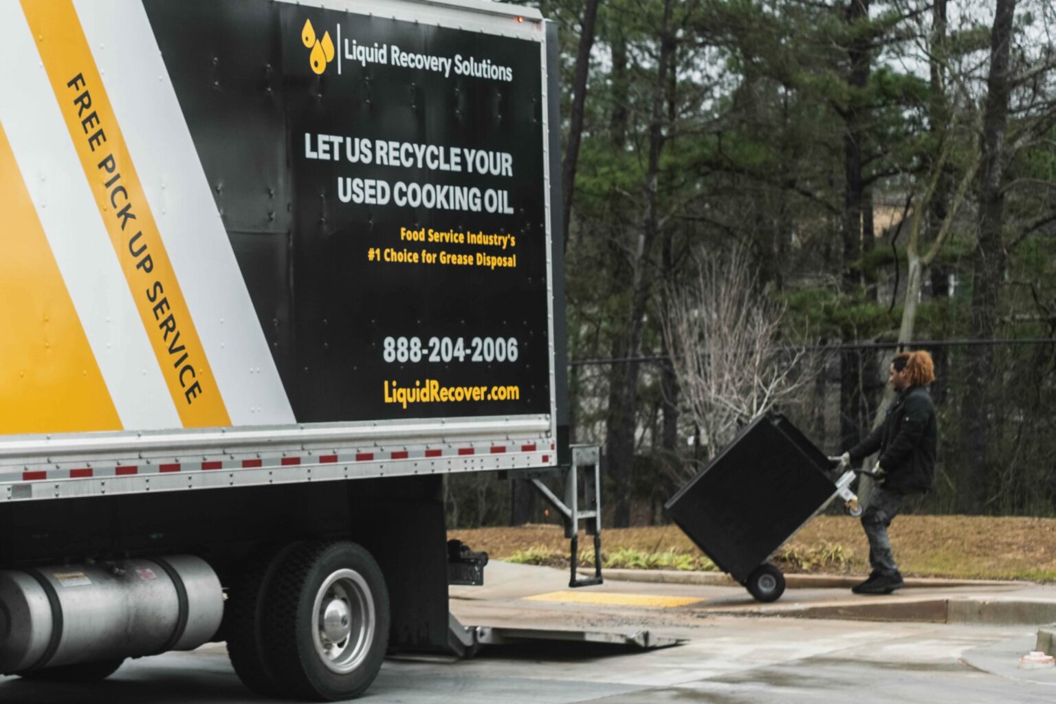 How Do Restaurants Get Rid of Grease Effective Methods